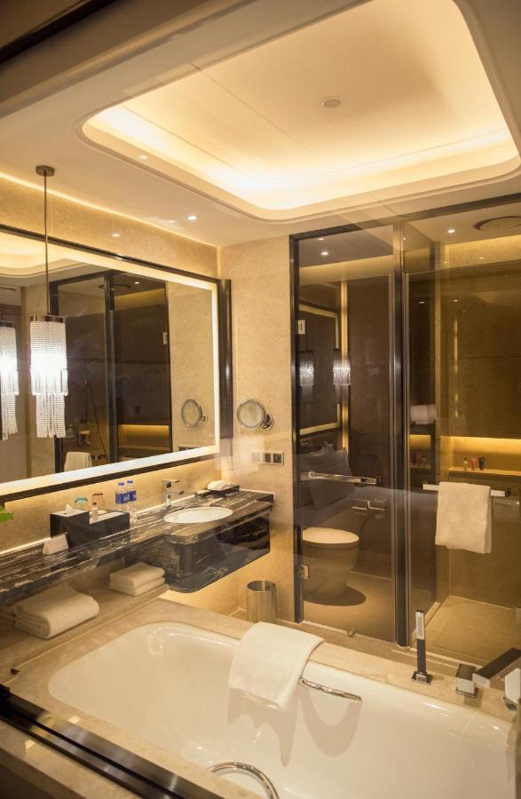 Hotel Wanda Realm Longyan Esterno foto