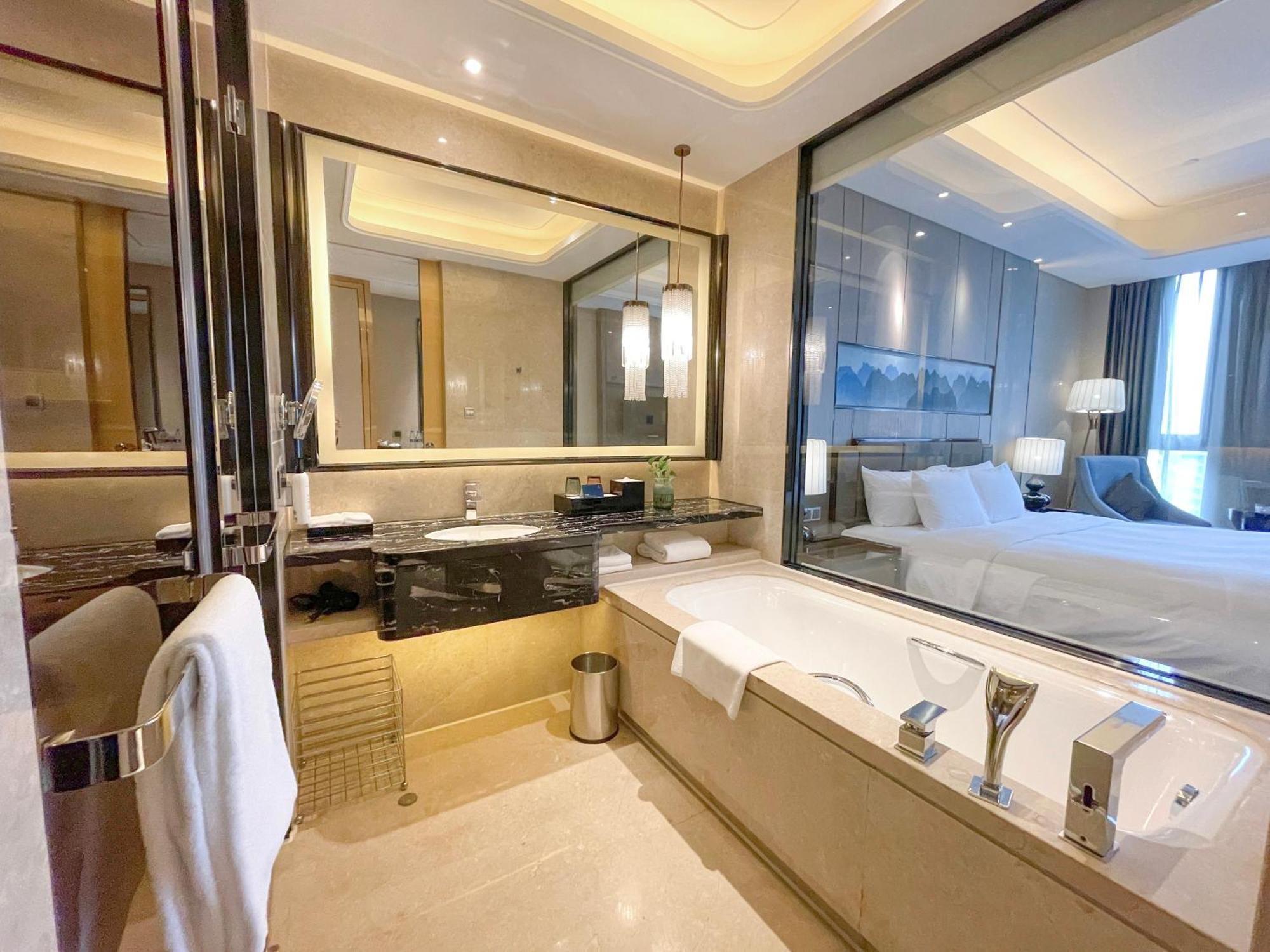 Hotel Wanda Realm Longyan Esterno foto