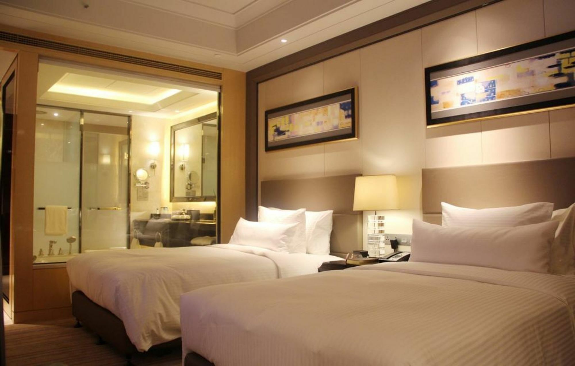 Hotel Wanda Realm Longyan Esterno foto